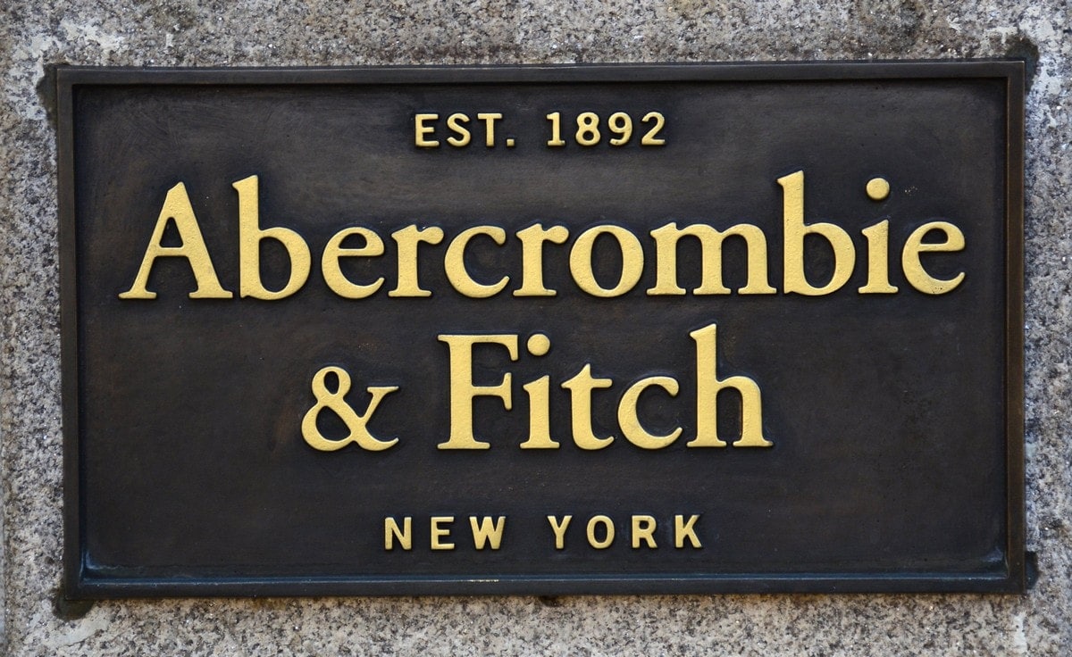 abercrombie and fitch marketing strategy