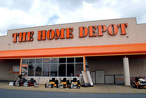 Marketing mix of Home Depot