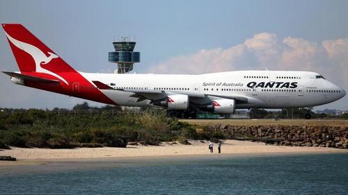 Marketing mix of Qantas Airways - 2