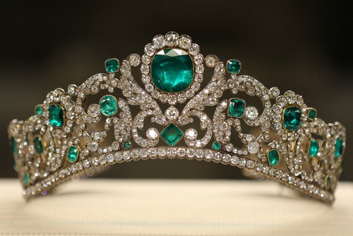 Emerald and Diamond Tiara