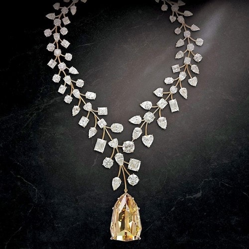 The “Incomparable” Diamond Necklace