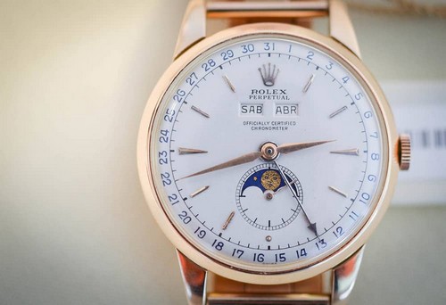 #10. 1950 Rolex Perpetual “Sleeping Beauty”