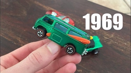 #15. 1969 Volkswagen Beach Bomb Hot Wheels