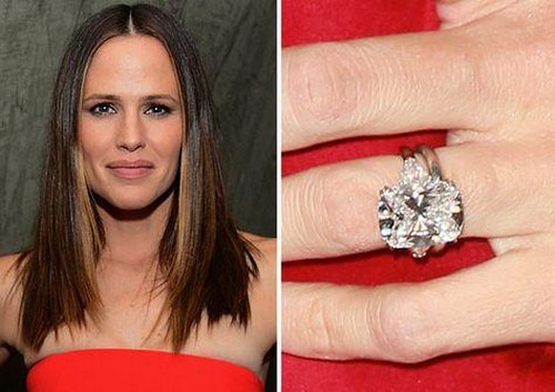 #11. Jennifer Garner’s Expensive Wedding Ring