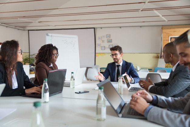 Chalk out a plan and utilize an internal system for smooth communication
