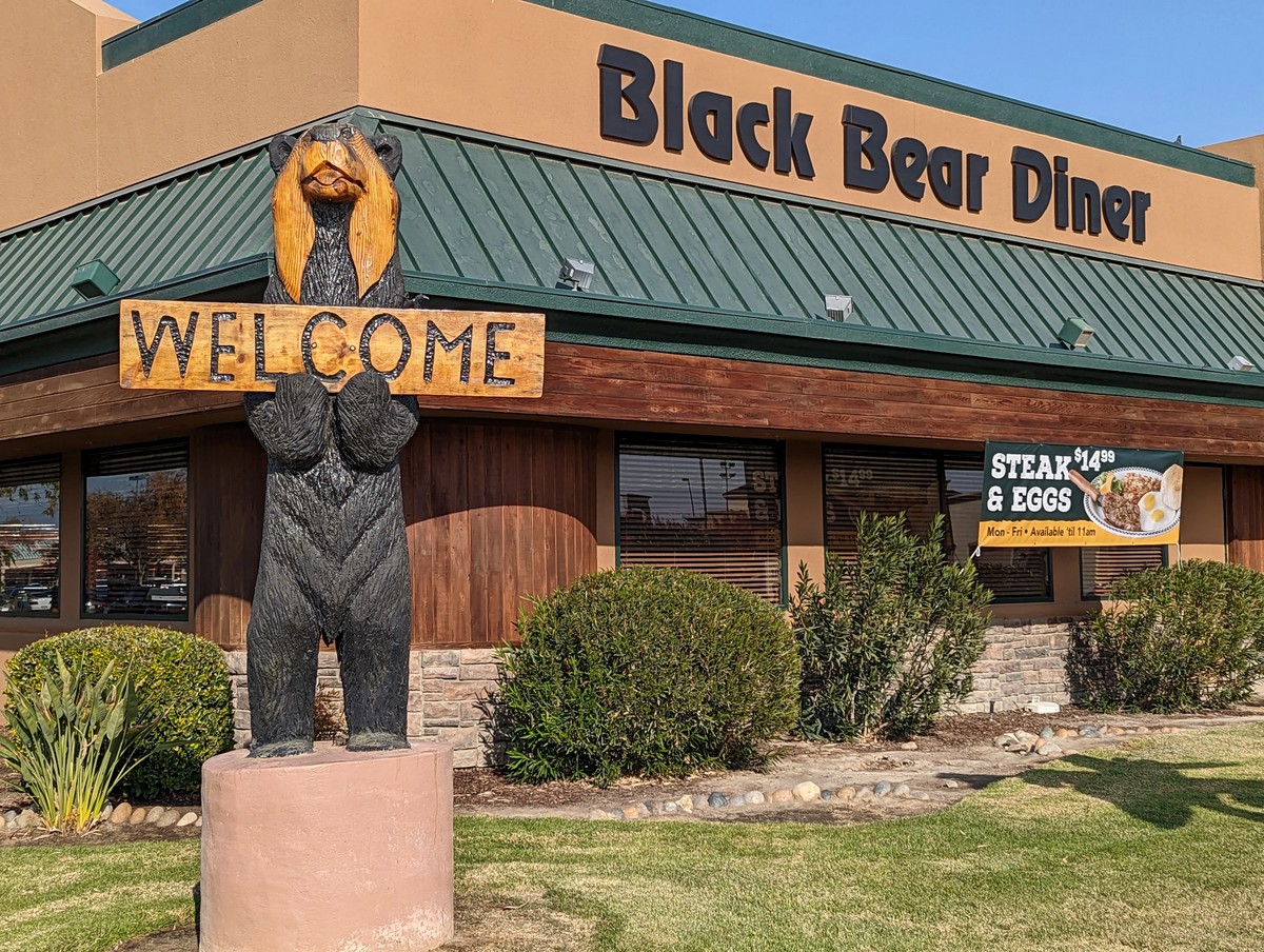 Black Bear Diner