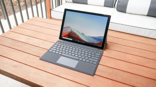 Microsoft Surface Pro 7