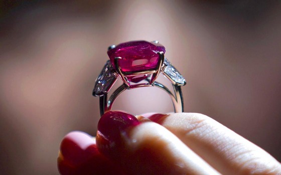 Cartier Sunrise Ruby Ring