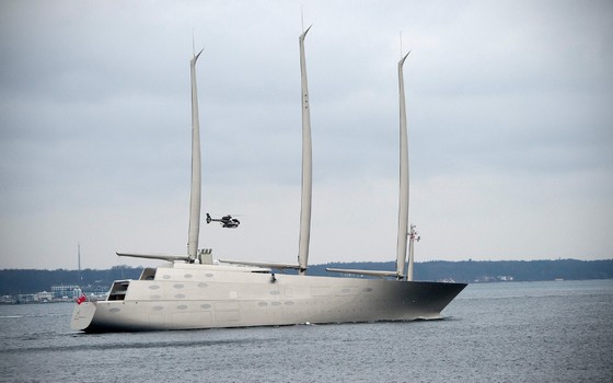 Sailing Yacht A